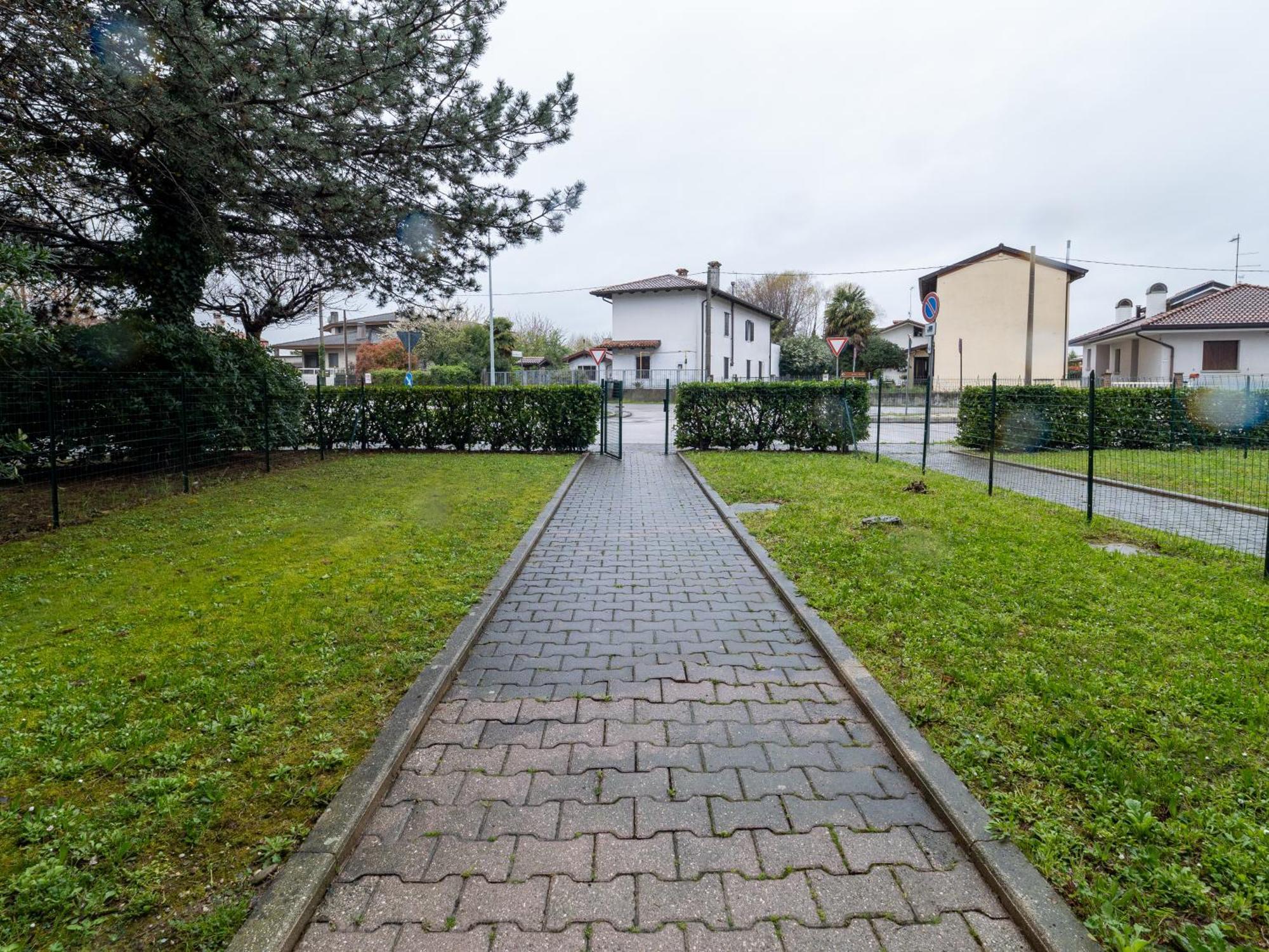 Appartamento In Centro A Udine Bagian luar foto